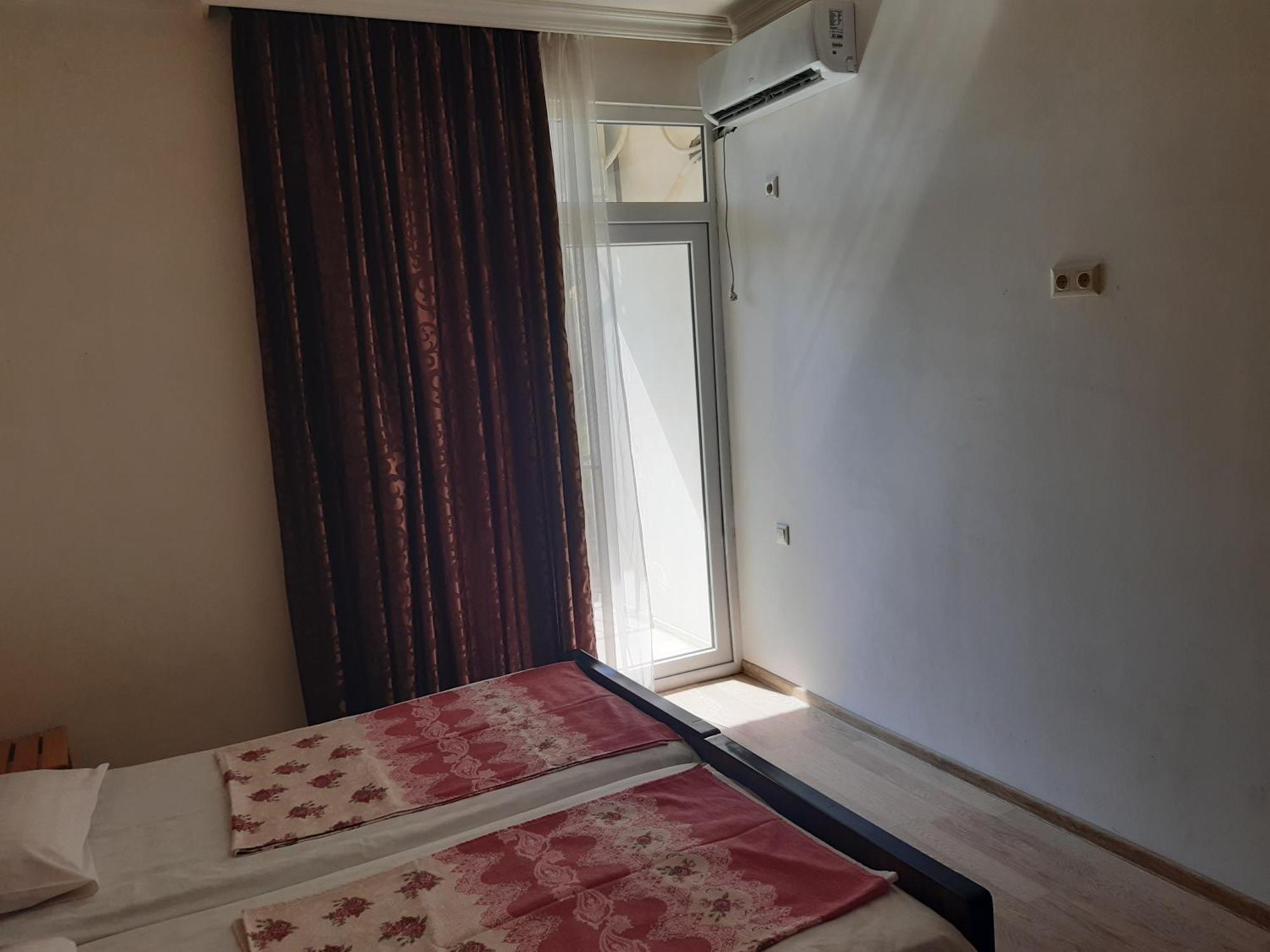גוניו Hotel Neli חדר תמונה